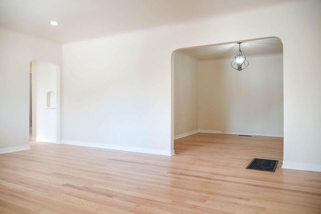 3017 Frontier Avenue NE, Albuquerque, NM 87106