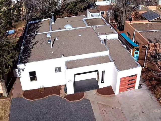 3017 Frontier Avenue NE, Albuquerque, NM 87106