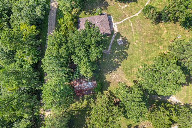 5735 County Road 2252, Cleveland, TX 77327
