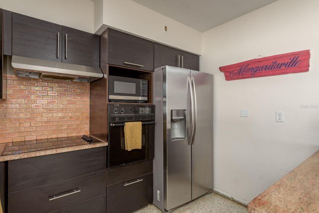 2153 POCAHONTAS DRIVE, Largo, FL 33774