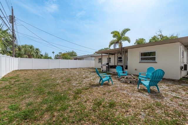 2153 POCAHONTAS DRIVE, Largo, FL 33774