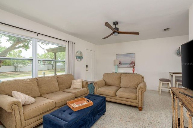 2153 POCAHONTAS DRIVE, Largo, FL 33774