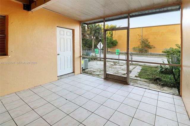 5975 NW 25th Court 213, Sunrise, FL 33313