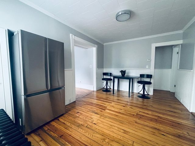 506 Hawes St, New Bedford, MA 02745
