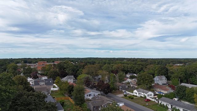 506 Hawes St, New Bedford, MA 02745