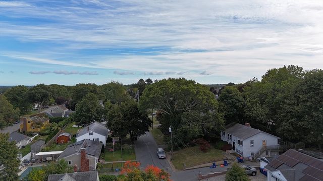 506 Hawes St, New Bedford, MA 02745