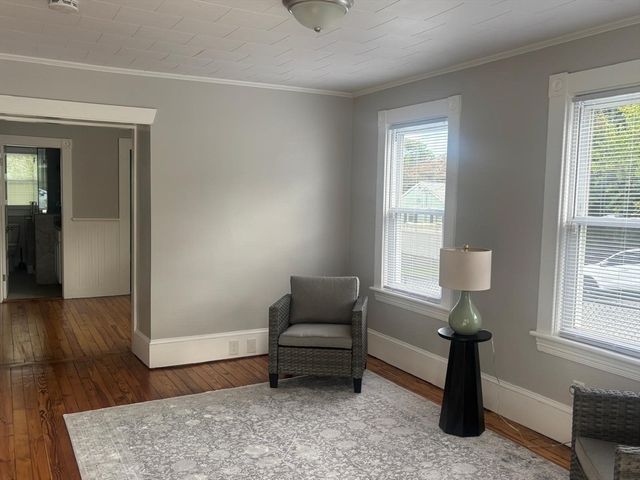506 Hawes St, New Bedford, MA 02745