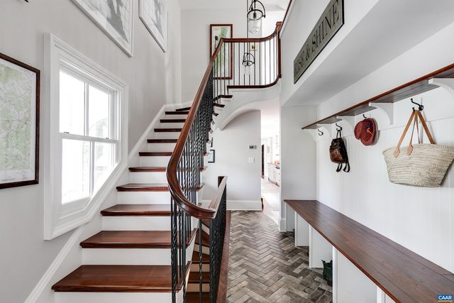 5484 GORDONSVILLE RD, Keswick, VA 22947