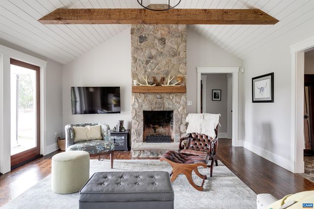 5484 GORDONSVILLE RD, Keswick, VA 22947