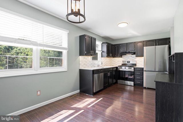 1954 BERGDOLL AVE, Upper Chichester, PA 19061