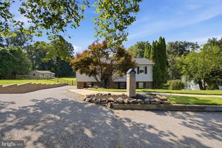 1954 BERGDOLL AVE, Upper Chichester, PA 19061