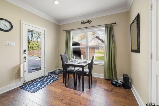 9453 Cherokee Trail, Tyler, TX 75703