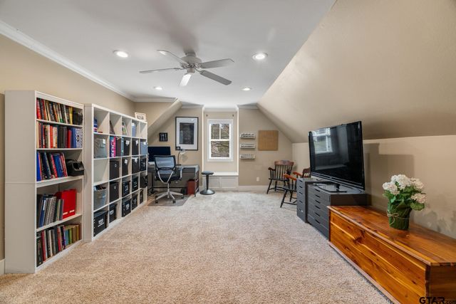 9453 Cherokee Trail, Tyler, TX 75703