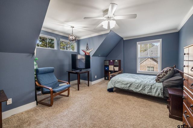 9453 Cherokee Trail, Tyler, TX 75703