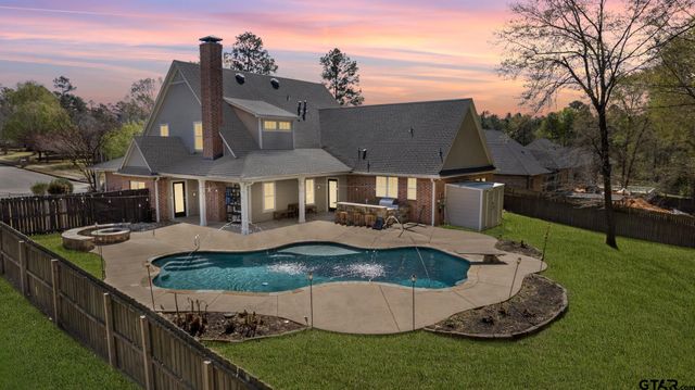 9453 Cherokee Trail, Tyler, TX 75703