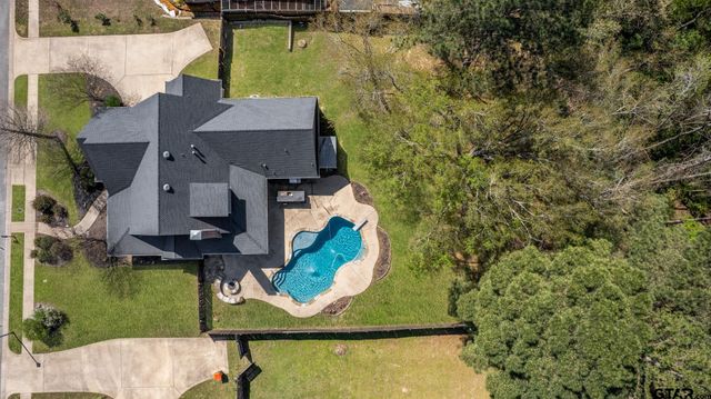 9453 Cherokee Trail, Tyler, TX 75703