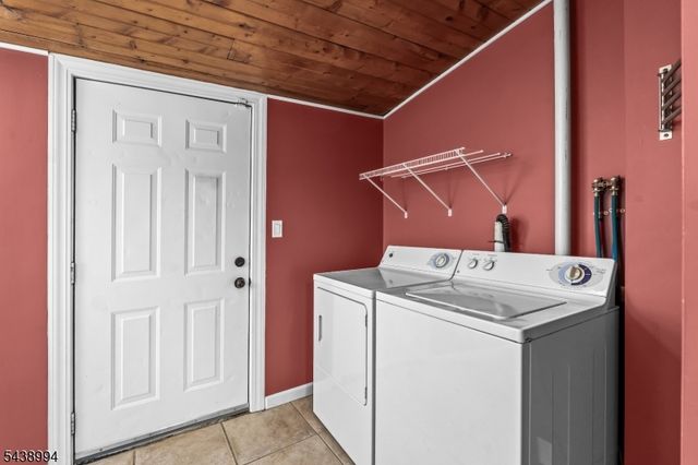 100 Homecrest Ave, Ewing Twp., NJ 08638