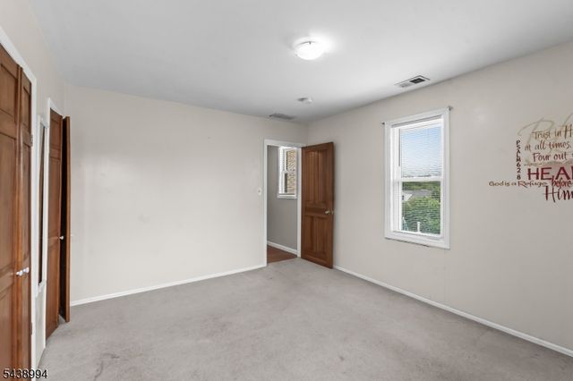 100 Homecrest Ave, Ewing Twp., NJ 08638