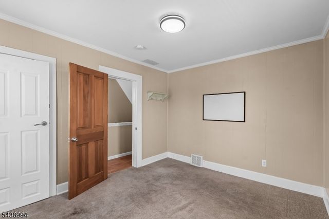 100 Homecrest Ave, Ewing Twp., NJ 08638