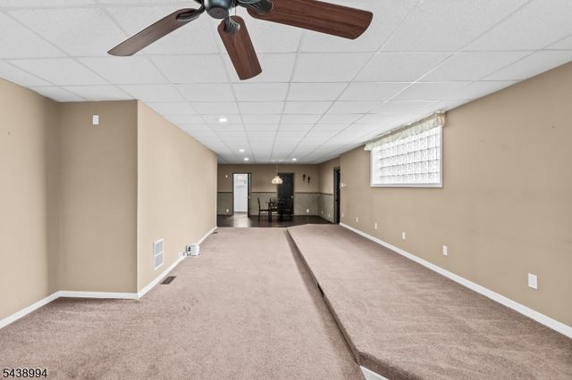 100 Homecrest Ave, Ewing Twp., NJ 08638