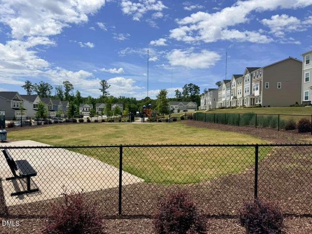 319 Aster Bloom Lane, Raleigh, NC 27610