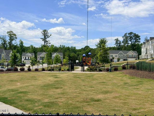 319 Aster Bloom Lane, Raleigh, NC 27610