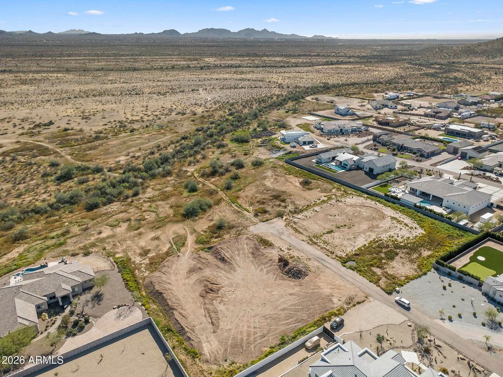 Image 3 of property listing at 0 E PAINT YOUR WAGON Trail 0, Phoenix, AZ 85085