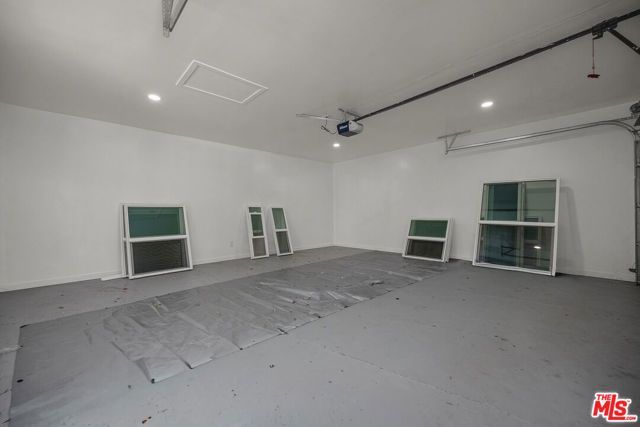 1091 Palm Terrace, Pasadena, CA 91104