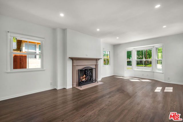 1091 Palm Terrace, Pasadena, CA 91104