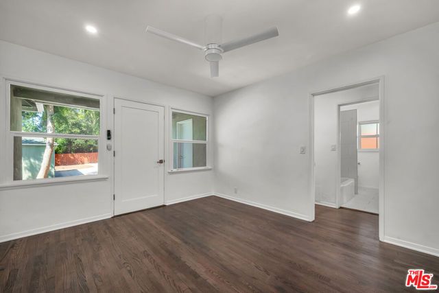 1091 Palm Terrace, Pasadena, CA 91104