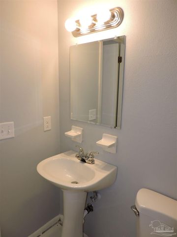 6970 Woodley Dr, Pensacola, FL 32503