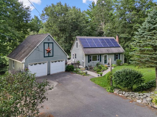 48 Orchard St, Belchertown, MA 01007