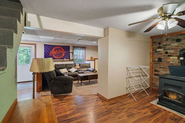 48 Orchard St, Belchertown, MA 01007