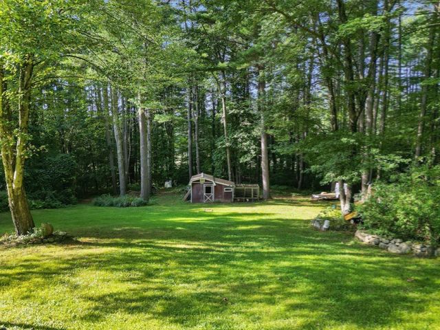 48 Orchard St, Belchertown, MA 01007