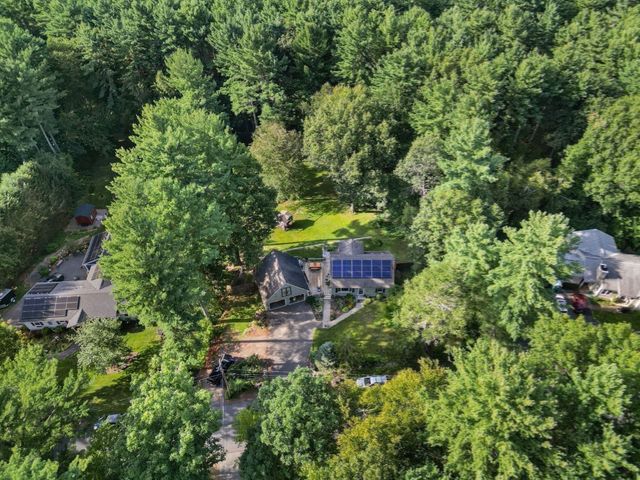 48 Orchard St, Belchertown, MA 01007