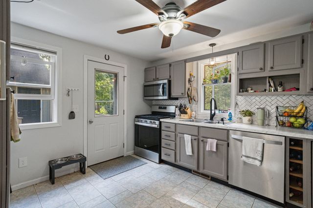 48 Orchard St, Belchertown, MA 01007
