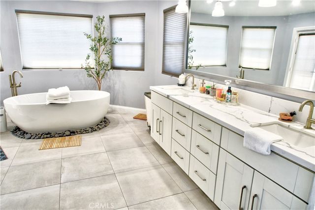 3823 San Anseline, Long Beach, CA 90808