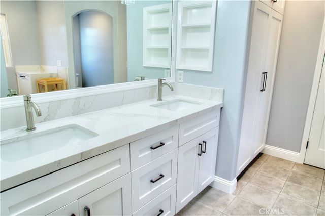 3823 San Anseline, Long Beach, CA 90808