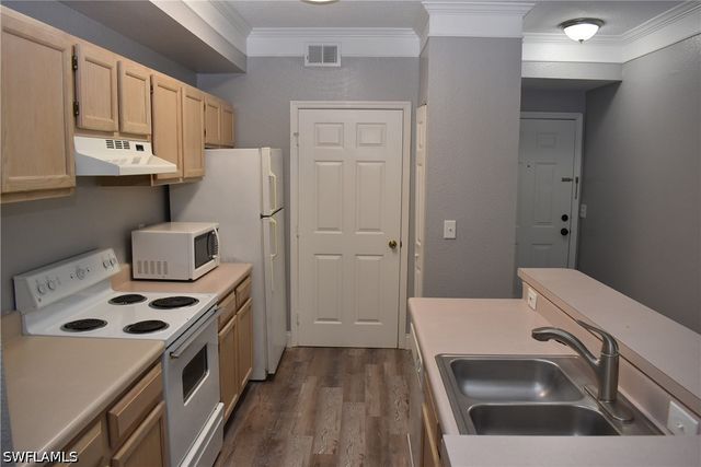 11561 Villa Grand 717, Fort Myers, FL 33913