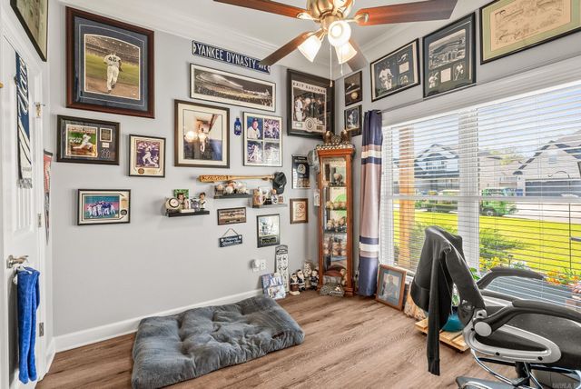 77 Corniche Cove, Maumelle, AR 72113