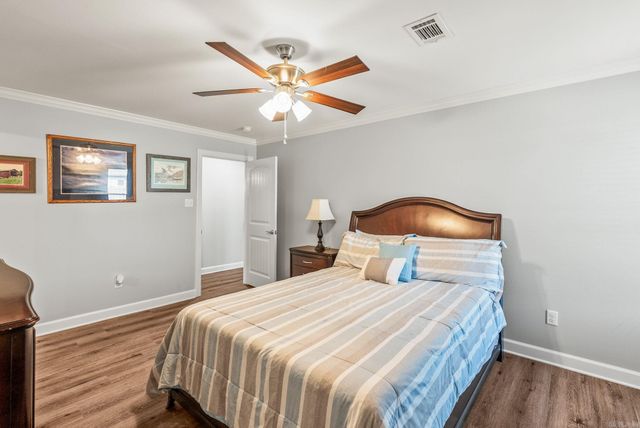 77 Corniche Cove, Maumelle, AR 72113