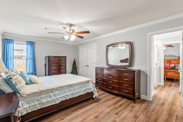 77 Corniche Cove, Maumelle, AR 72113