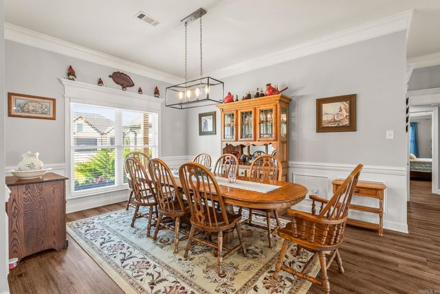 77 Corniche Cove, Maumelle, AR 72113