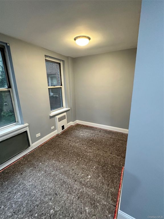 2385 Barker Avenue 2B, Bronx, NY 10467 — photo 4