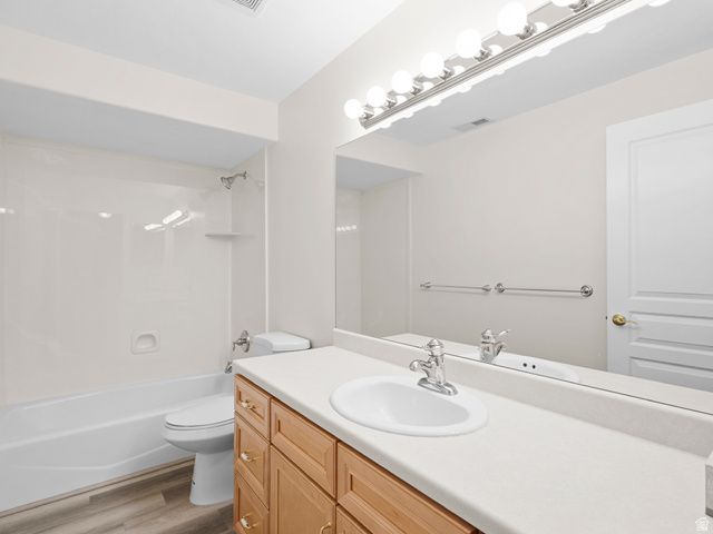 9909 S REUNION WAY, South Jordan, UT 84095