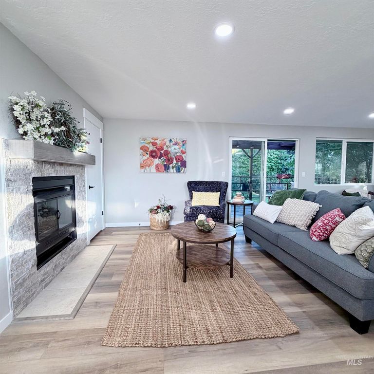3762 S Summerset Way, Boise, ID 83709 photo 4