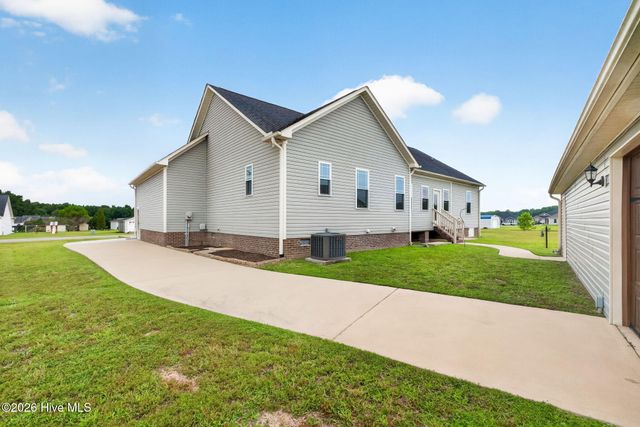 156 Clipper Lane, Smithfield, NC 27577