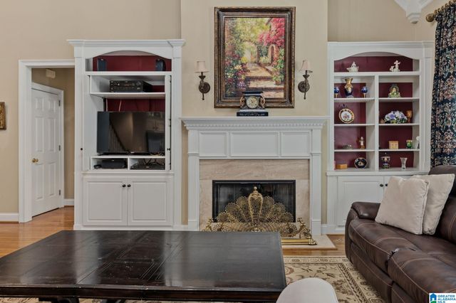 2013 BLUE HERON CIRCLE, Birmingham, AL 35242