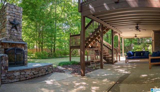 2013 BLUE HERON CIRCLE, Birmingham, AL 35242