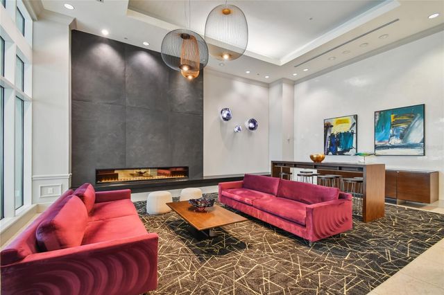 450 KNIGHTS RUN AVENUE 411, Tampa, FL 33602